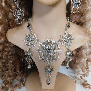 Skull Face Spider Spiderweb Necklace & Earrings